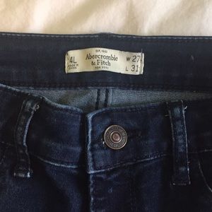Skinny jeans
